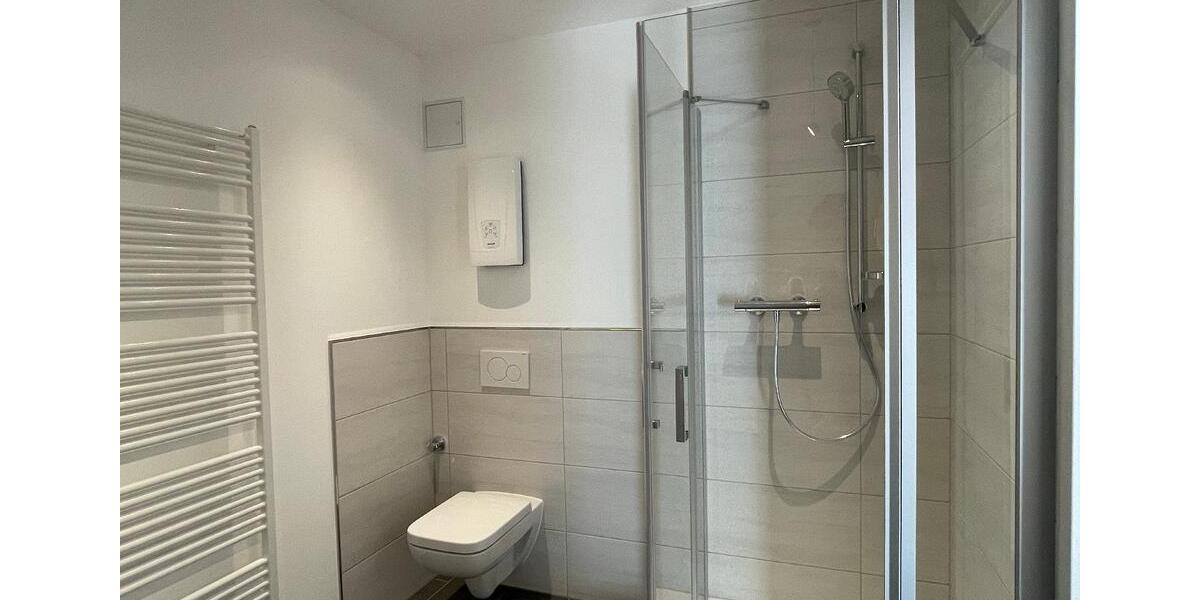 Großzügig geschnittene 90 qm Wohnung mit Fernblick 2 zimmer