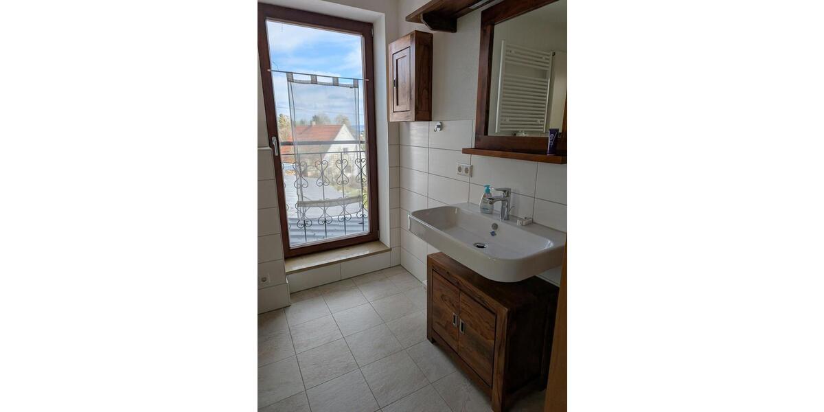 Bungalow Nördlingen - 5 Zimmer, 186 m&sup2;, 1.700&euro; | Angebot:25963068