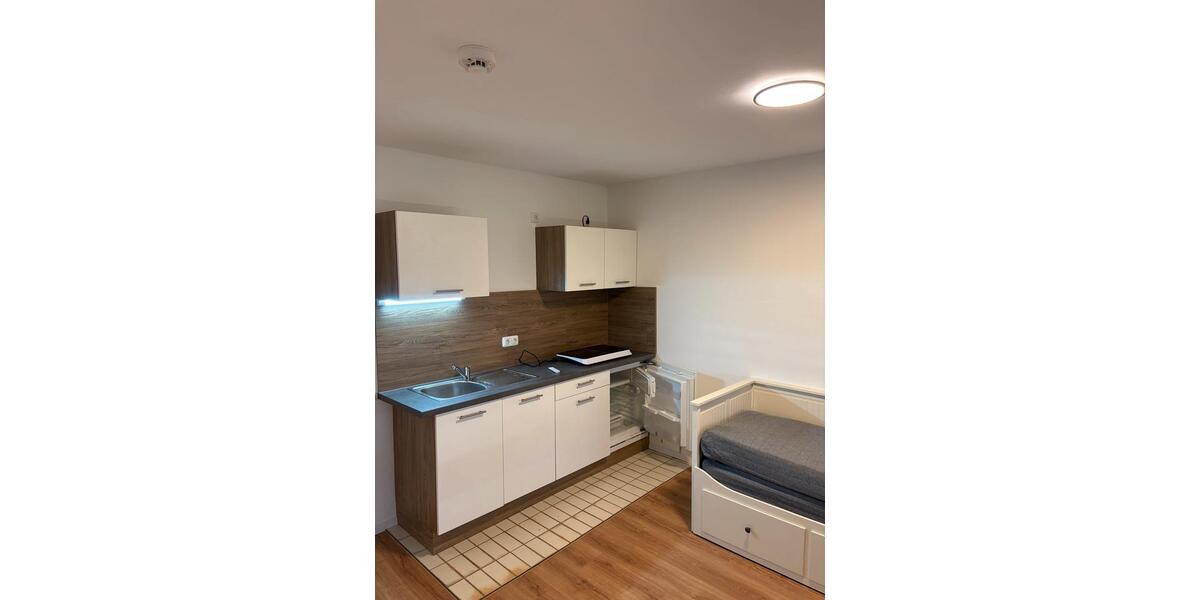 Etagenwohnung Salzweg - 1 Zimmer, 20 m&sup2;, 465&euro; | Angebot:25961552