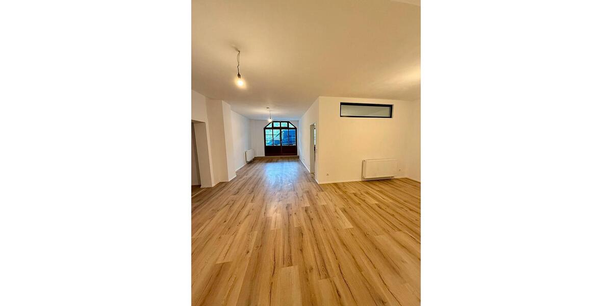 Erdgeschoßwohnung Balingen - 3.5 Zimmer, 99 m&sup2;, 1.030&euro; | Angebot:24675528