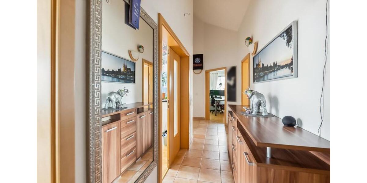 Etagenwohnung Mintraching - 3 Zimmer, 83 m&sup2;, 940&euro; | Angebot:24841218