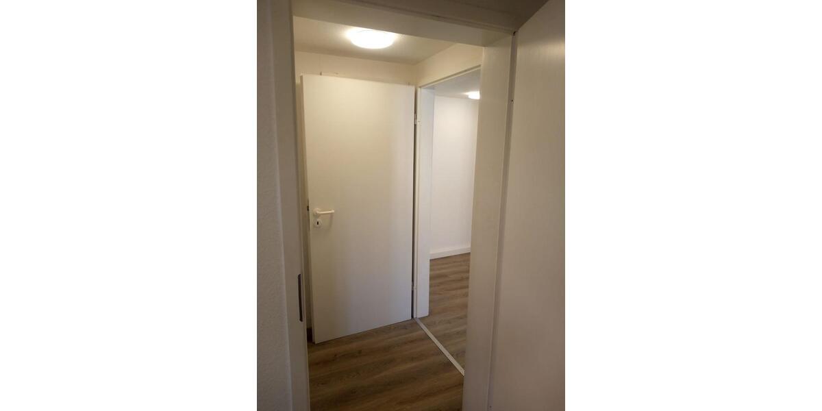 Etagenwohnung Neukirchen - 2 Zimmer, 36 m&sup2;, 306&euro; | Angebot:24750611