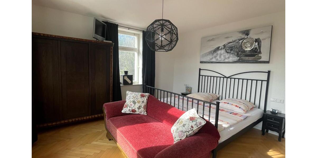 Wohnen auf Zeit Rottweil - 3 Zimmer, 110 m&sup2;, 1.422&euro; | Angebot:26219671