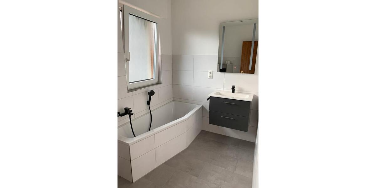 Einfamilienhaus Mudersbach - 3 Zimmer, 150 m&sup2;, 1.600&euro; | Angebot:26025467