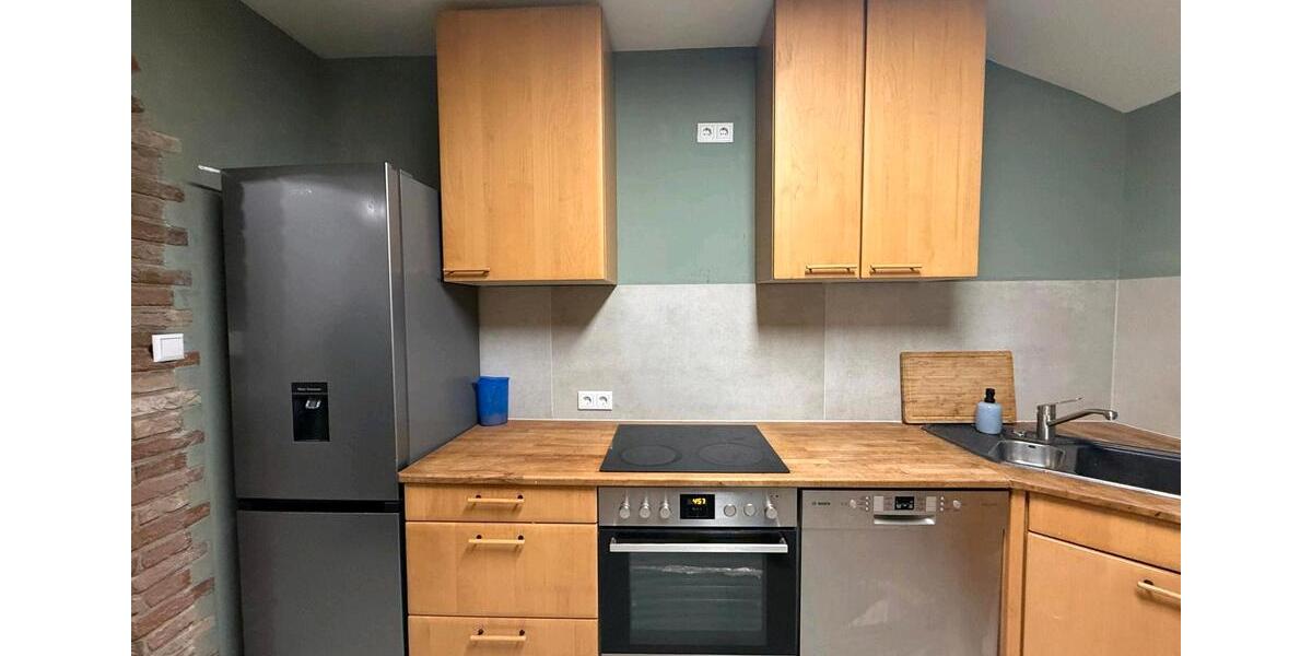 Etagenwohnung Sonnenbühl - 6 Zimmer, 140 m&sup2;, 1.890&euro; | Angebot:26381356