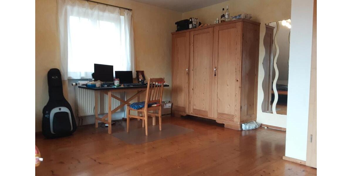 Wohnen auf Zeit Grafrath - 1 Zimmer, 28 m&sup2;, 590&euro; | Angebot:26246258