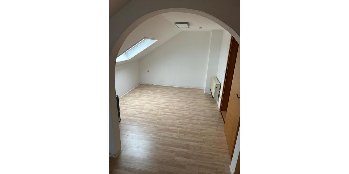 Dachgeschoßwohnung Winterlingen - 4 Zimmer, 60 m&sup2;, 550&euro; | Angebot:25948437