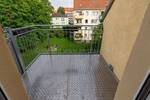 Plauen-Haselbrunn: 2-Zimmer-DG-Wohnung mit Balkon & EBK - ab sofort
