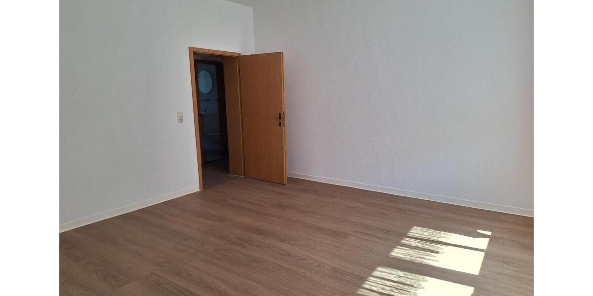 Etagenwohnung Rostock Hansaviertel - 2 Zimmer, 50 m&sup2;, 570&euro; | Angebot:25055126