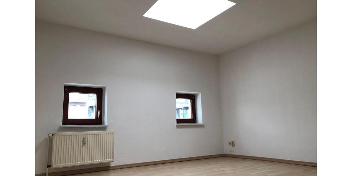 Dachgeschoßwohnung Magdeburg Lemsdorf - 3 Zimmer, 71 m&sup2;, 330&euro; | Angebot:25570827