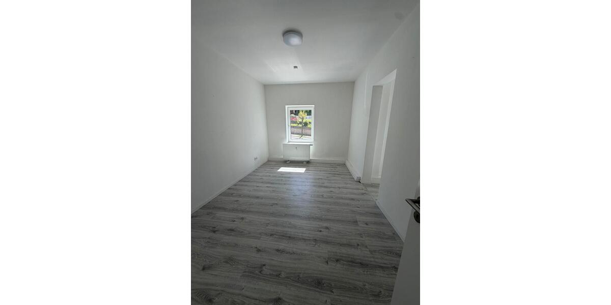 Erdgeschoßwohnung Völklingen - 4 Zimmer, 100 m&sup2;, 650&euro; | Angebot:26503369