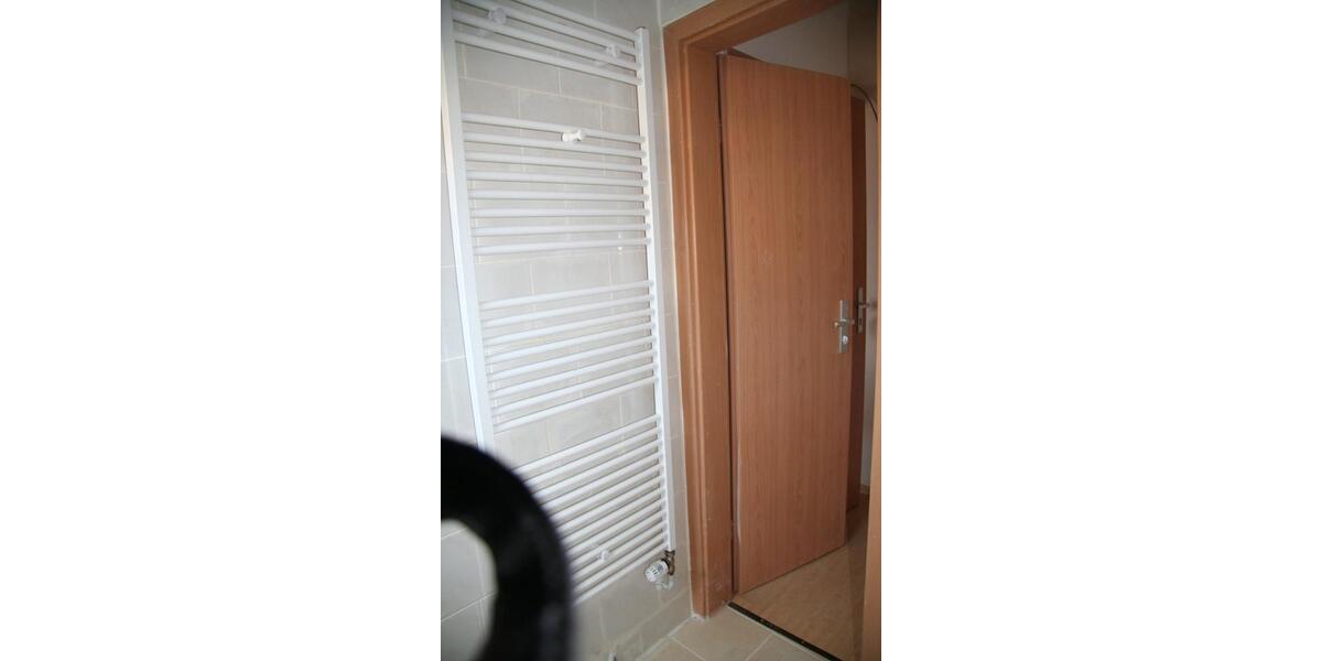 Dachgeschoßwohnung Duisburg Rheinhausen - 2 Zimmer, 32 m&sup2;, 345&euro; | Angebot:26528604