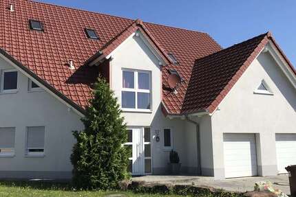 Haus Kaiserslautern Bahnheim - 5 Zimmer, 230 m&sup2;, 2.150&euro; | Angebot:26189027