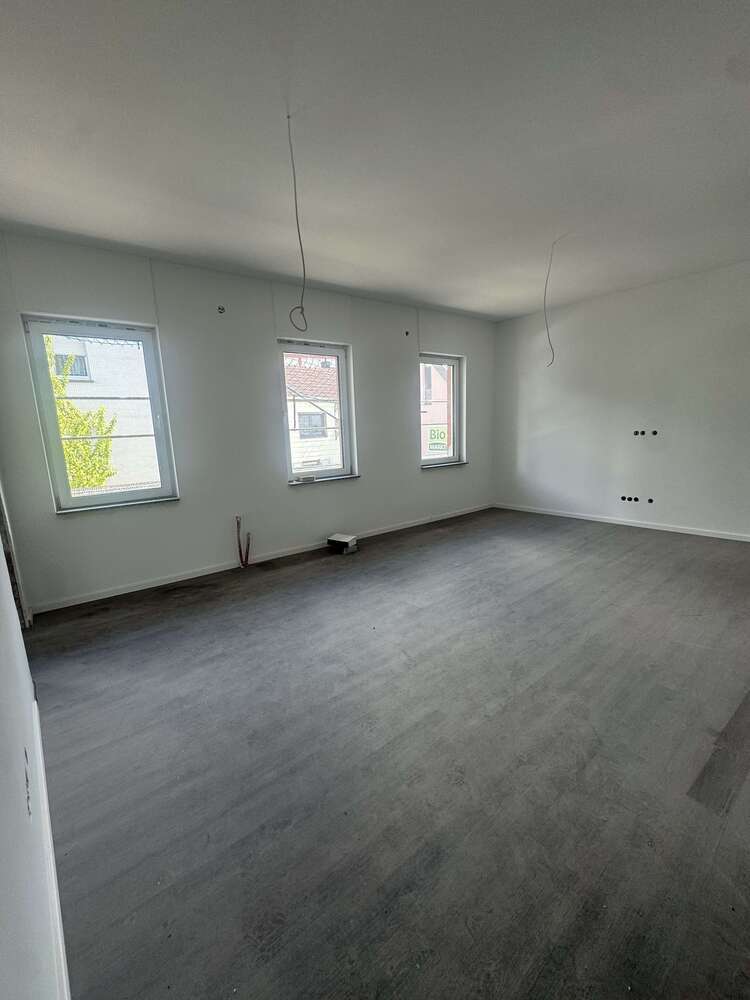 Wohnung zum Mieten in Bexbach 950 € 98 m²