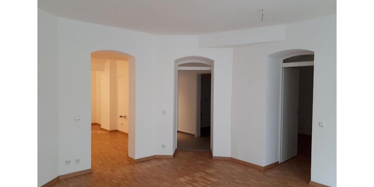 Etagenwohnung Halle (Saale) - 4 Zimmer, 152 m&sup2;, 1.520&euro; | Angebot:26644843