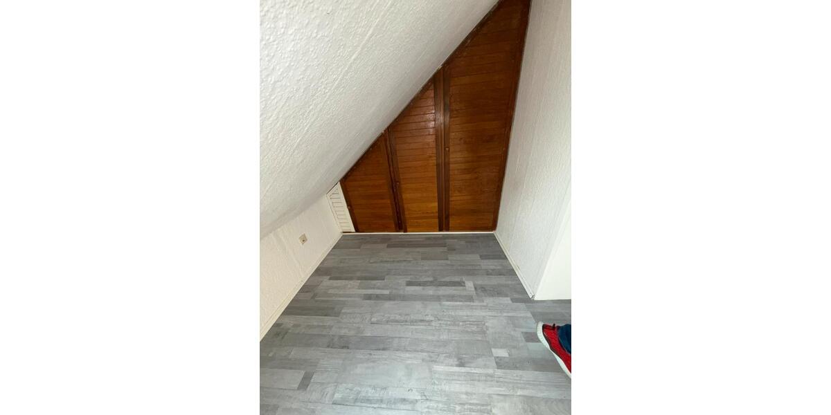 Dachgeschoßwohnung Schwelm - 2 Zimmer, 45 m&sup2;, 380&euro; | Angebot:26067195