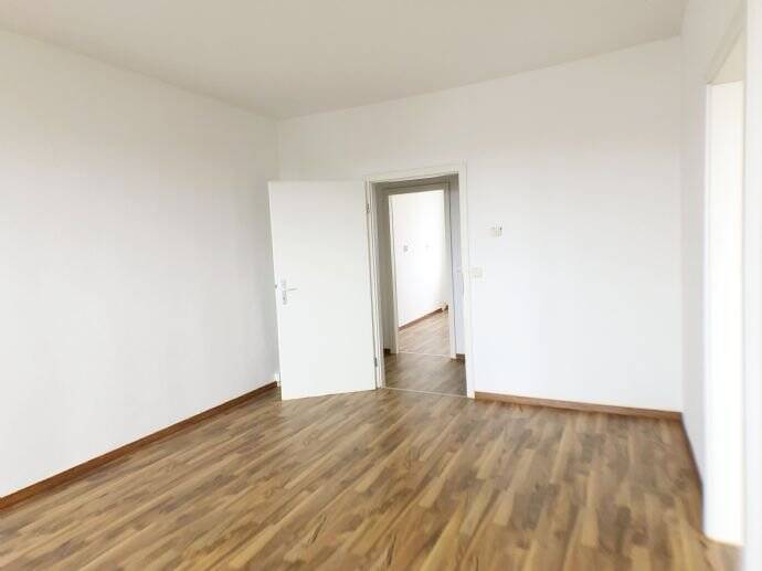 Etagenwohnung Eilenburg Eilenburg-Berg - 2 Zimmer, 49 m&sup2;, 270&euro; | Angebot:26320699