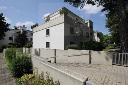 WG-Leben in Bestlage - 4 Zimmer, Loggia & viel Platz in Harlaching