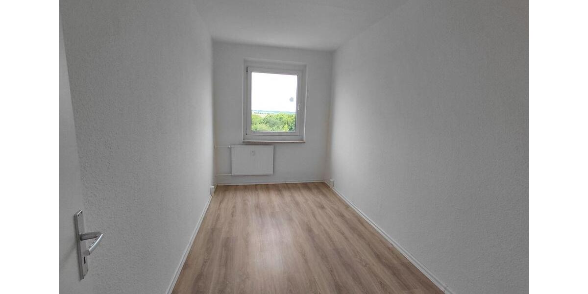 Etagenwohnung Südliches Anhalt - 3 Zimmer, 61 m&sup2;, 304&euro; | Angebot:25477574