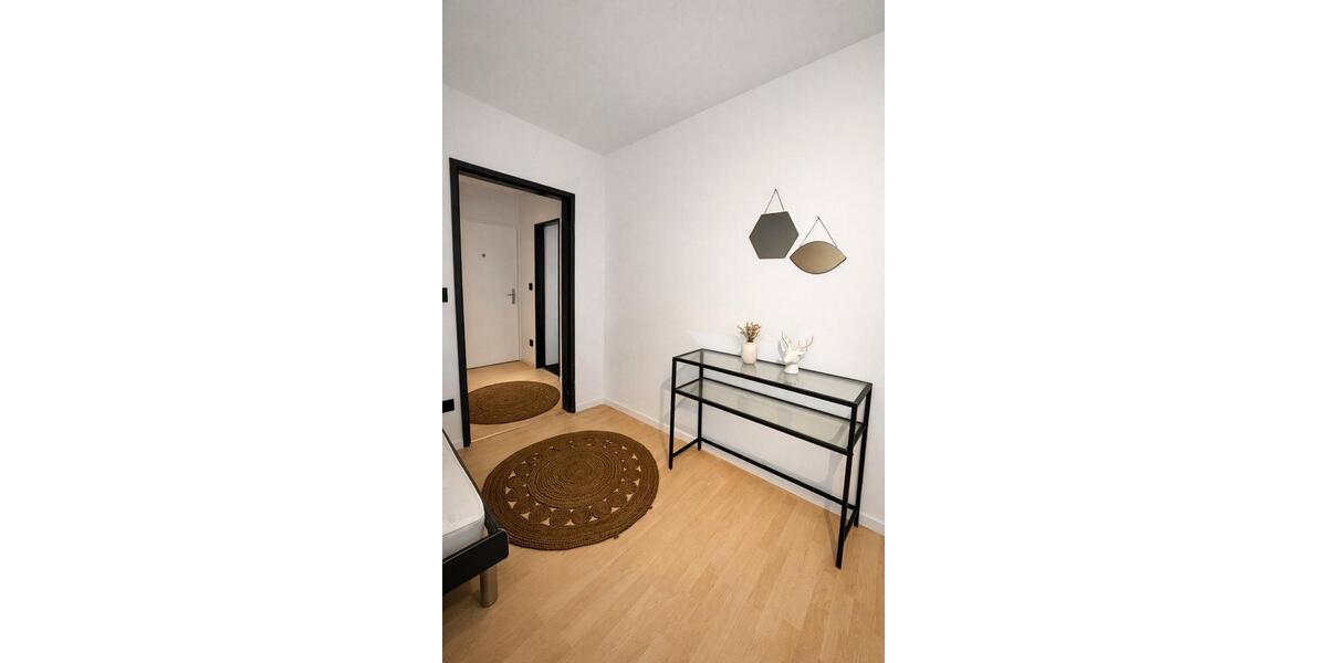 Erdgeschoßwohnung Germering - 1 Zimmer, 35 m&sup2;, 1.150&euro; | Angebot:26589421