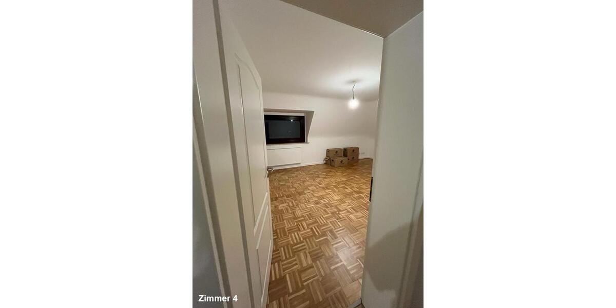 Etagenwohnung Tangstedt - 4 Zimmer, 106 m&sup2;, 1.350&euro; | Angebot:26347876