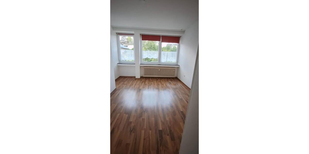 Etagenwohnung Eslohe (Sauerland) - 4 Zimmer, 107 m&sup2;, 660&euro; | Angebot:25402753