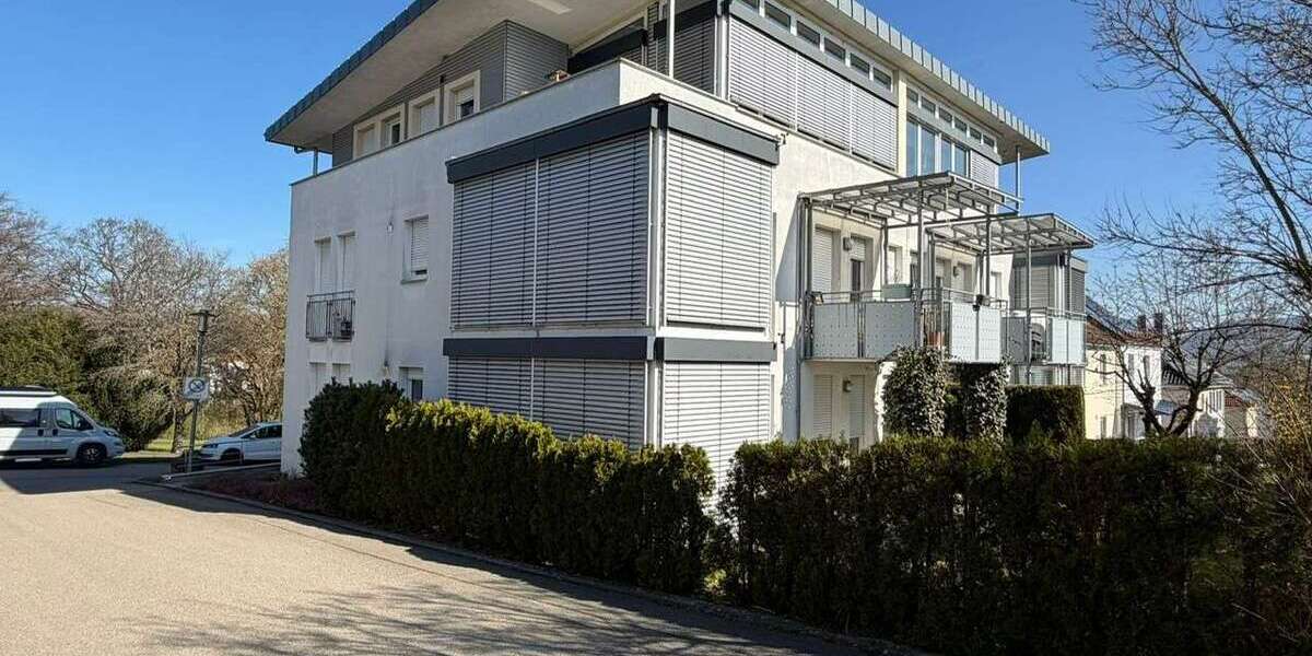 Etagenwohnung Aalen - 3 Zimmer, 92 m&sup2;, 920&euro; | Angebot:26042434