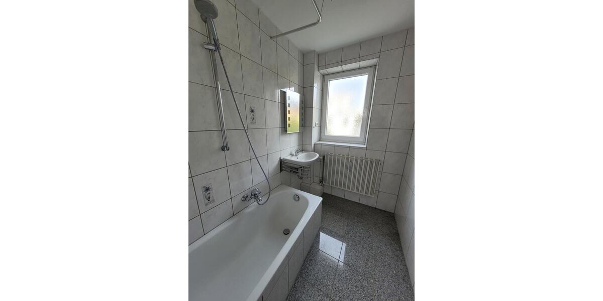 Etagenwohnung München Pasing-Obermenzing - 4 Zimmer, 97 m&sup2;, 1.930&euro; | Angebot:25232306