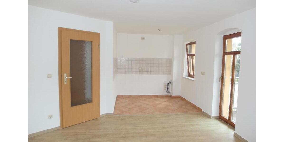 Etagenwohnung Freital - 2 Zimmer, 45 m&sup2;, 495&euro; | Angebot:26612524