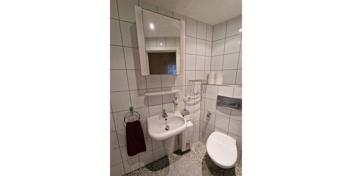 Etagenwohnung Mönchengladbach Windberg - 4 Zimmer, 124 m&sup2;, 1.200&euro; | Angebot:26744932