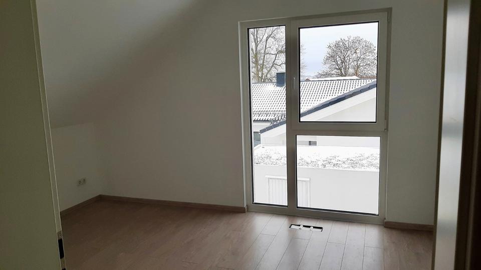 Einfamilienhaus Münchberg - 5 Zimmer, 151 m&sup2;, 1.700&euro; | Angebot:26237535