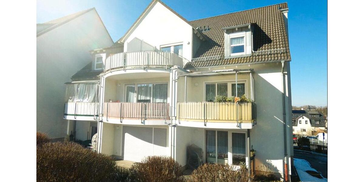 1-Raum Wohnung mit Terasse & Einbauküche - Zentrum Schleiz 1 zimmer