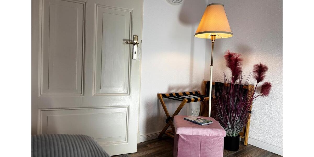 Erdgeschoßwohnung Schwerin Altstadt - 2 Zimmer, 20 m&sup2;, 920&euro; | Angebot:25321668