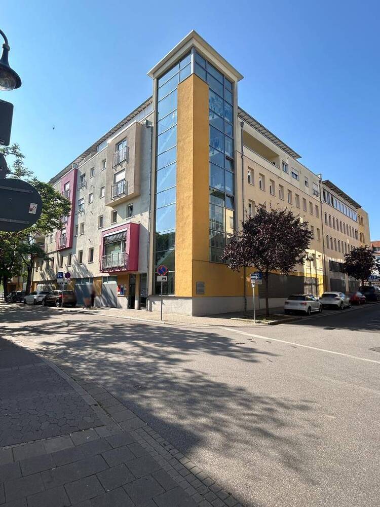 Moderne barrierefreie Büro-Praxisflächen in zentraler City-Lage - BR 4180