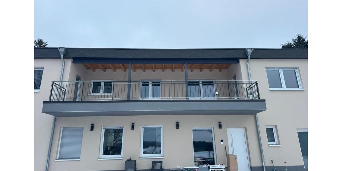 IK | Grieß – Neu sanierte, sehr schöne Wohnung mit hellen Räumen! 5 zimmer