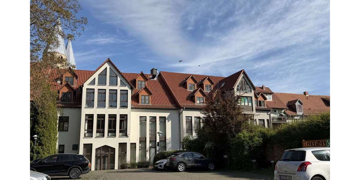 Etagenwohnung Halberstadt - 5 Zimmer, 140 m&sup2;, 699&euro; | Angebot:26462219