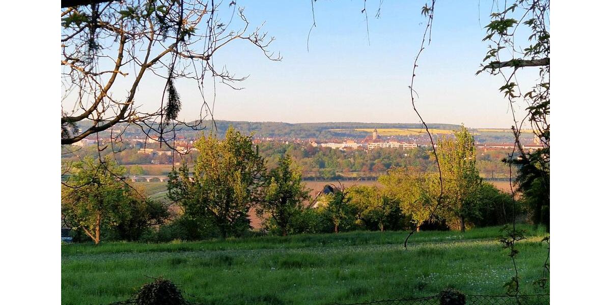 Etagenwohnung Naumburg (Saale) - 2 Zimmer, 45 m&sup2;, 530&euro; | Angebot:26416351