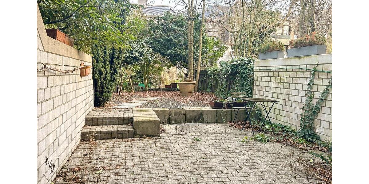 Erdgeschoßwohnung Meerbusch Necklenbroich - 5 Zimmer, 153 m&sup2;, 2.450&euro; | Angebot:25379009