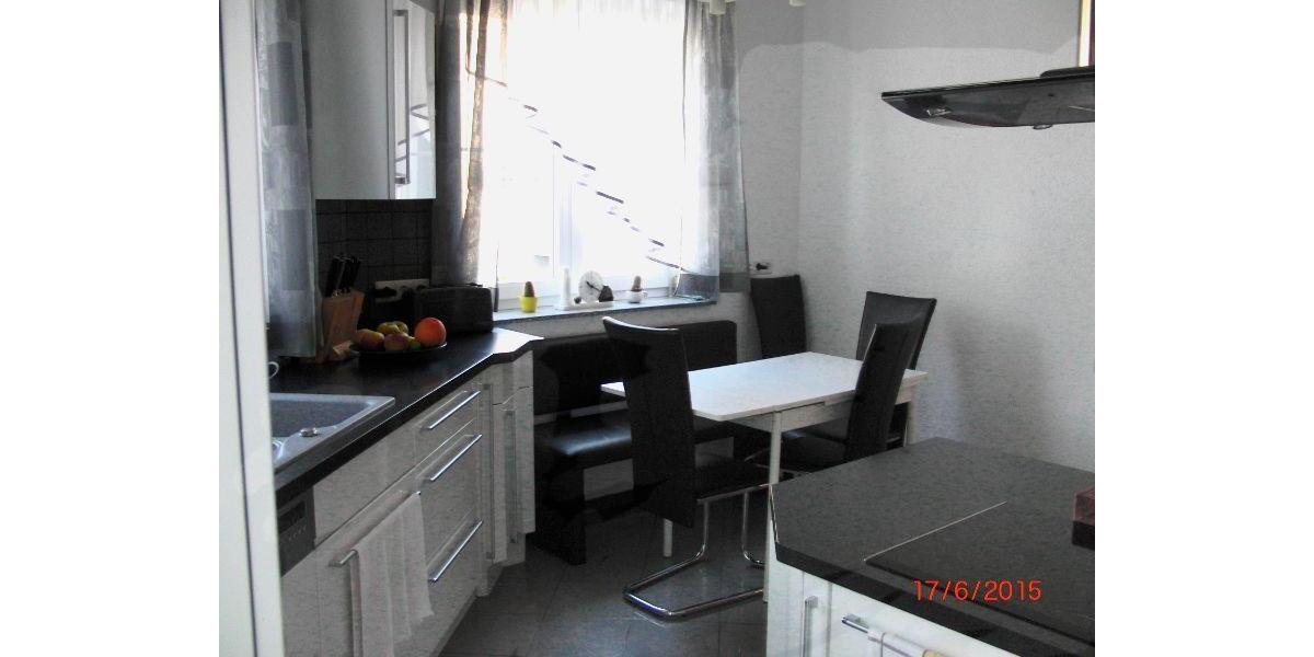 Villa Bad Saulgau - 5 Zimmer, 208 m&sup2;, 1.750&euro; | Angebot:25988483