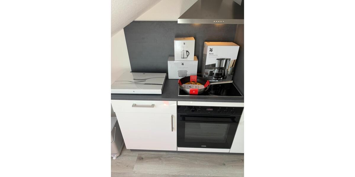 Etagenwohnung Rinteln - 1 Zimmer, 10 m&sup2;, 440&euro; | Angebot:25805445