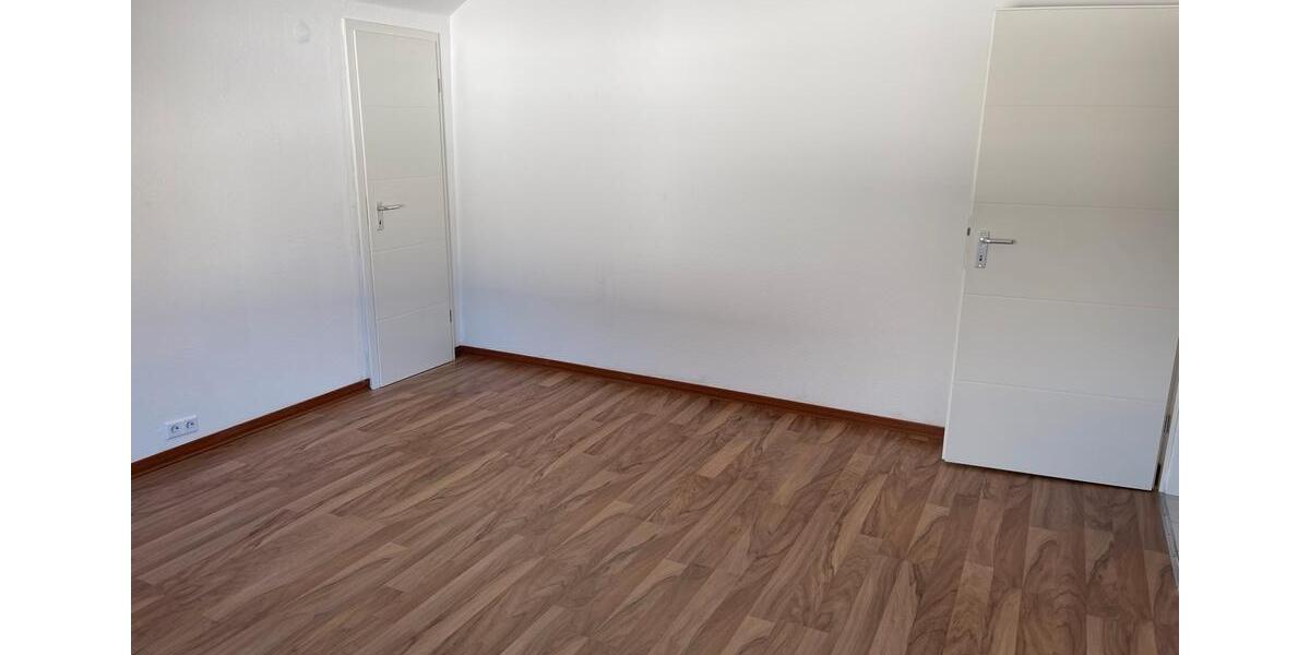 Dachgeschoßwohnung Simmern/Hunsrück Hunsrück - 3 Zimmer, 95 m&sup2;, 830&euro; | Angebot:26421962