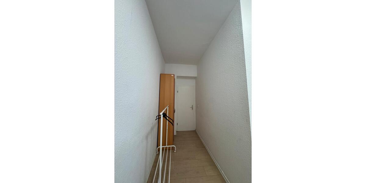 Wohnen auf Zeit Karlsruhe Innenstadt-Ost - 1 Zimmer, 15 m&sup2;, 450&euro; | Angebot:25832203