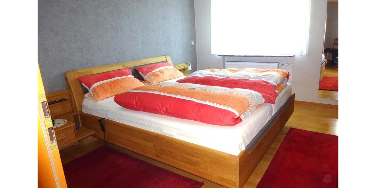 Einfamilienhaus Insheim - 8 Zimmer, 224 m&sup2;, 2.350&euro; | Angebot:25323763