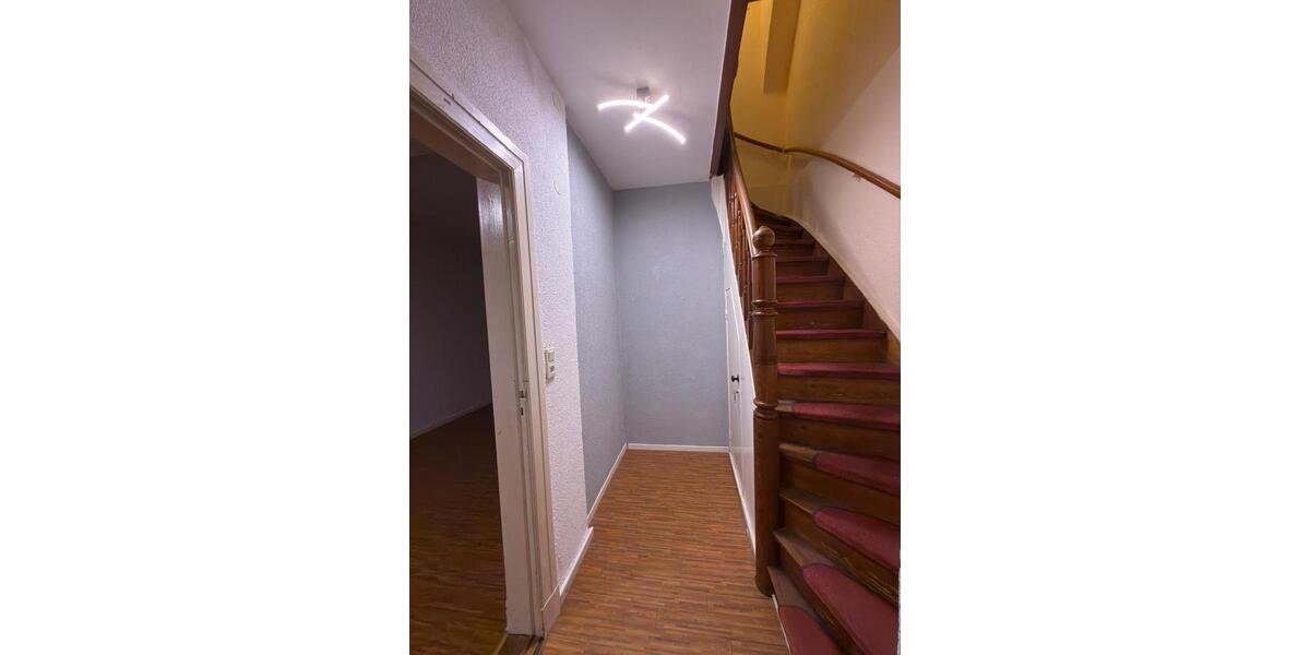 Etagenwohnung Bremen Gröpelingen - 4 Zimmer, 100 m&sup2;, 1.280&euro; | Angebot:26404197