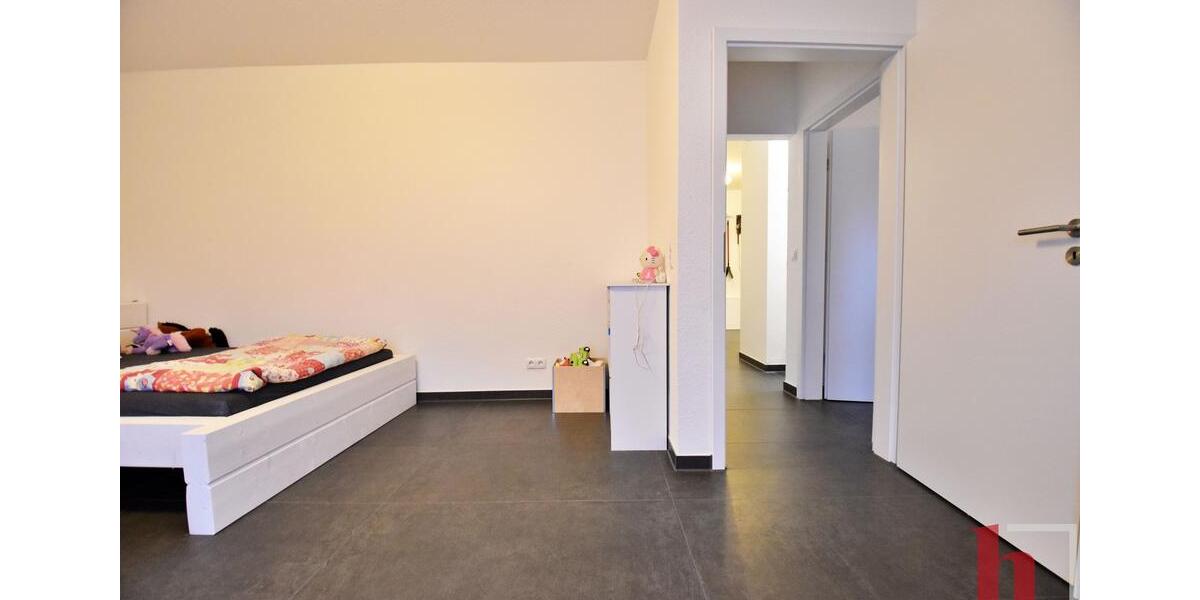 Etagenwohnung Steinfeld (Oldenburg) - 4 Zimmer, 110 m&sup2;, 950&euro; | Angebot:25178711
