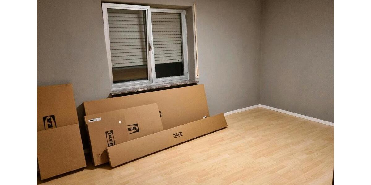 Etagenwohnung Montabaur - 2 Zimmer, 110 m&sup2;, 800&euro; | Angebot:26051903