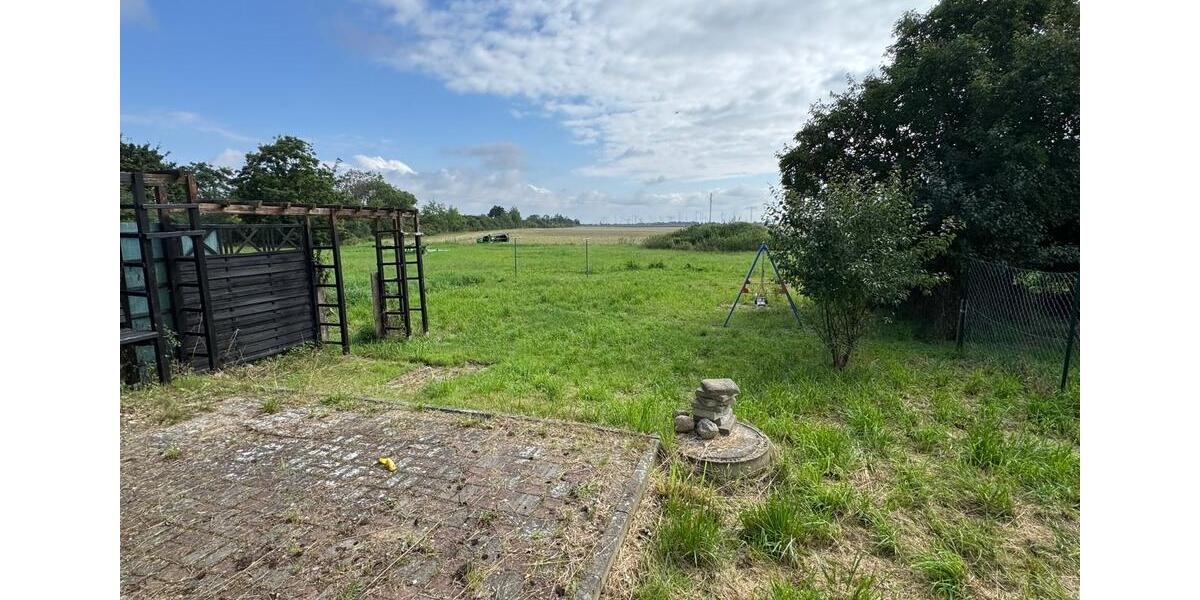 Erdgeschoßwohnung Altentreptow - 4 Zimmer, 95 m&sup2;, 600&euro; | Angebot:23106882