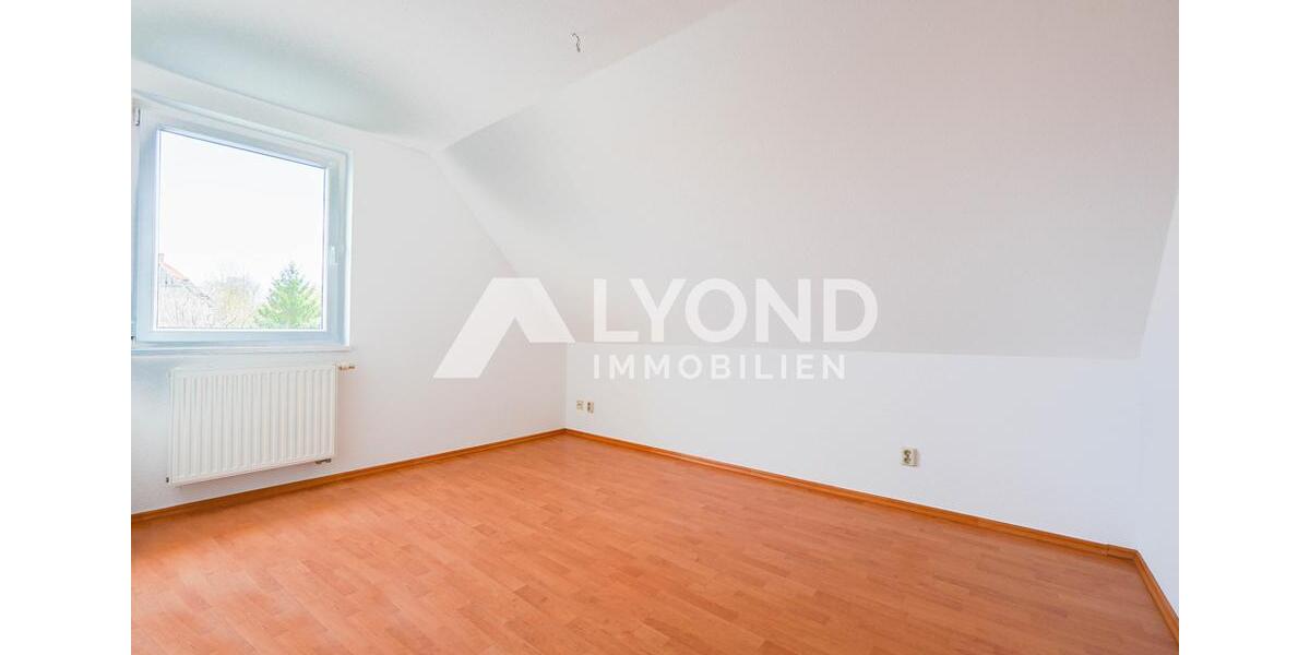 Dachgeschoßwohnung Ballenstedt - 3 Zimmer, 74 m&sup2;, 435&euro; | Angebot:25869817