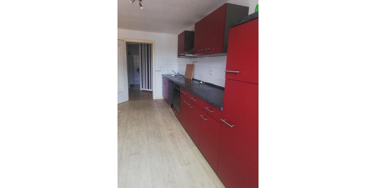 Etagenwohnung Nienburg (Saale) - 1 Zimmer, 49 m&sup2;, 287&euro; | Angebot:25843374