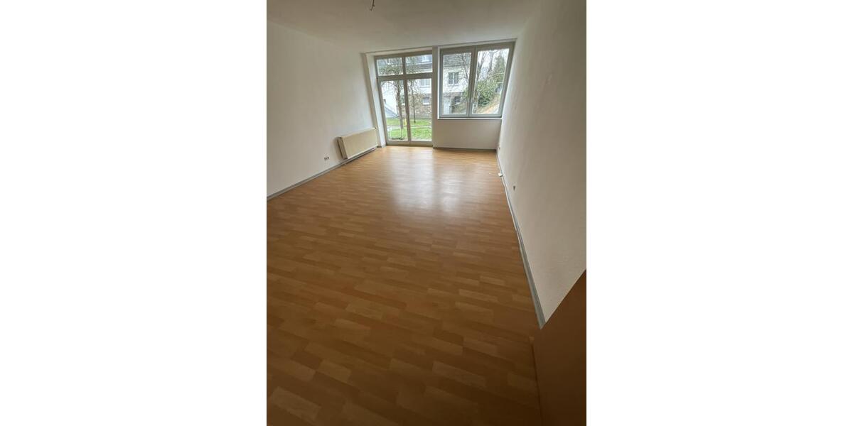 Erdgeschoßwohnung Bergneustadt - 3 Zimmer, 84 m&sup2;, 456&euro; | Angebot:24818232